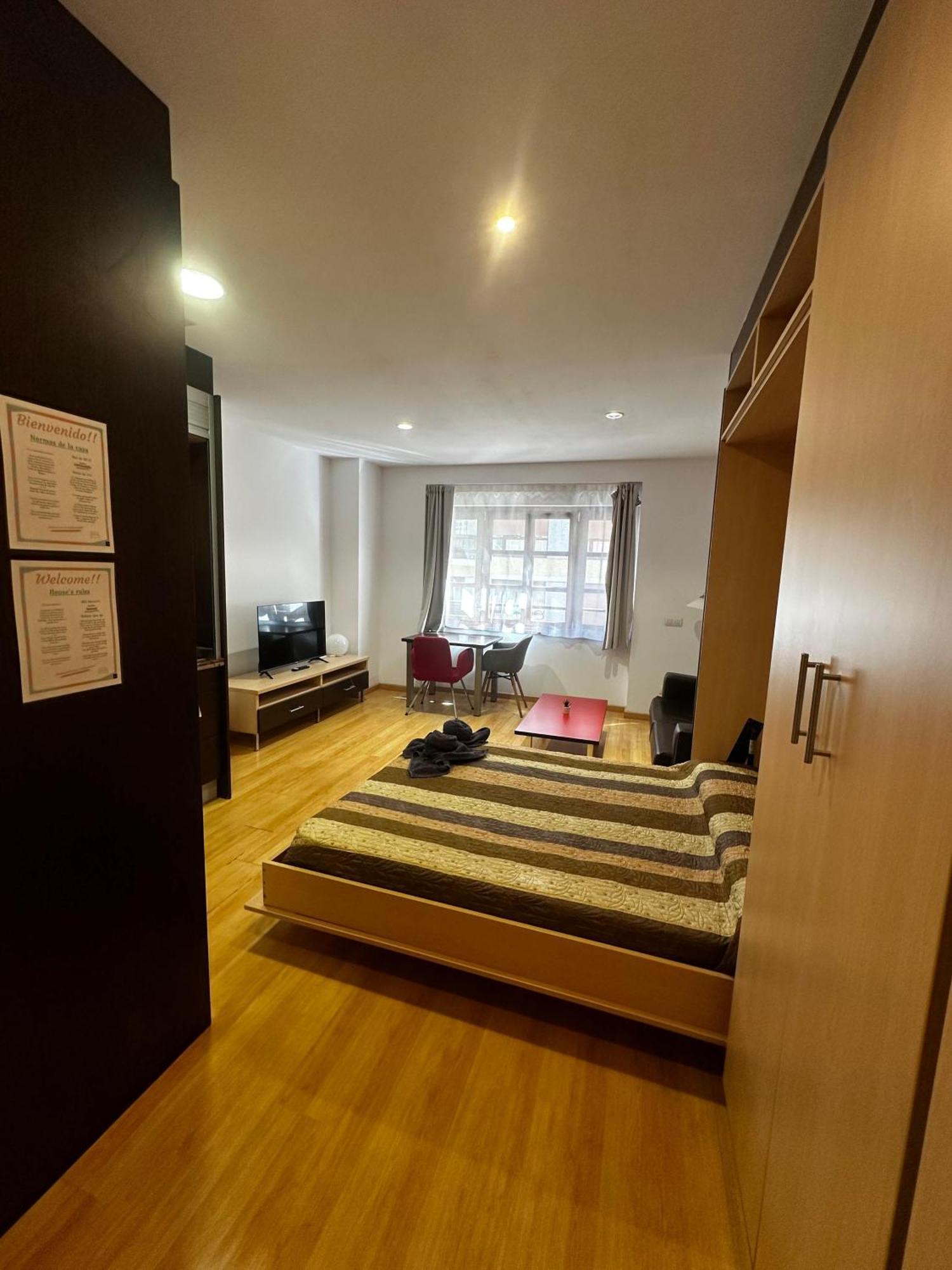 Estudio Centrico B4 Oviedo Luaran gambar